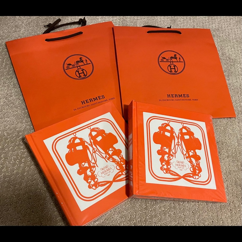Hermes POP UP book